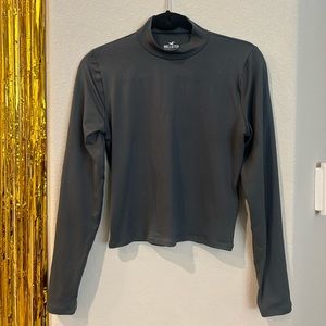 Hollister SEAMLESS FABRIC MOCK-NECK TOP